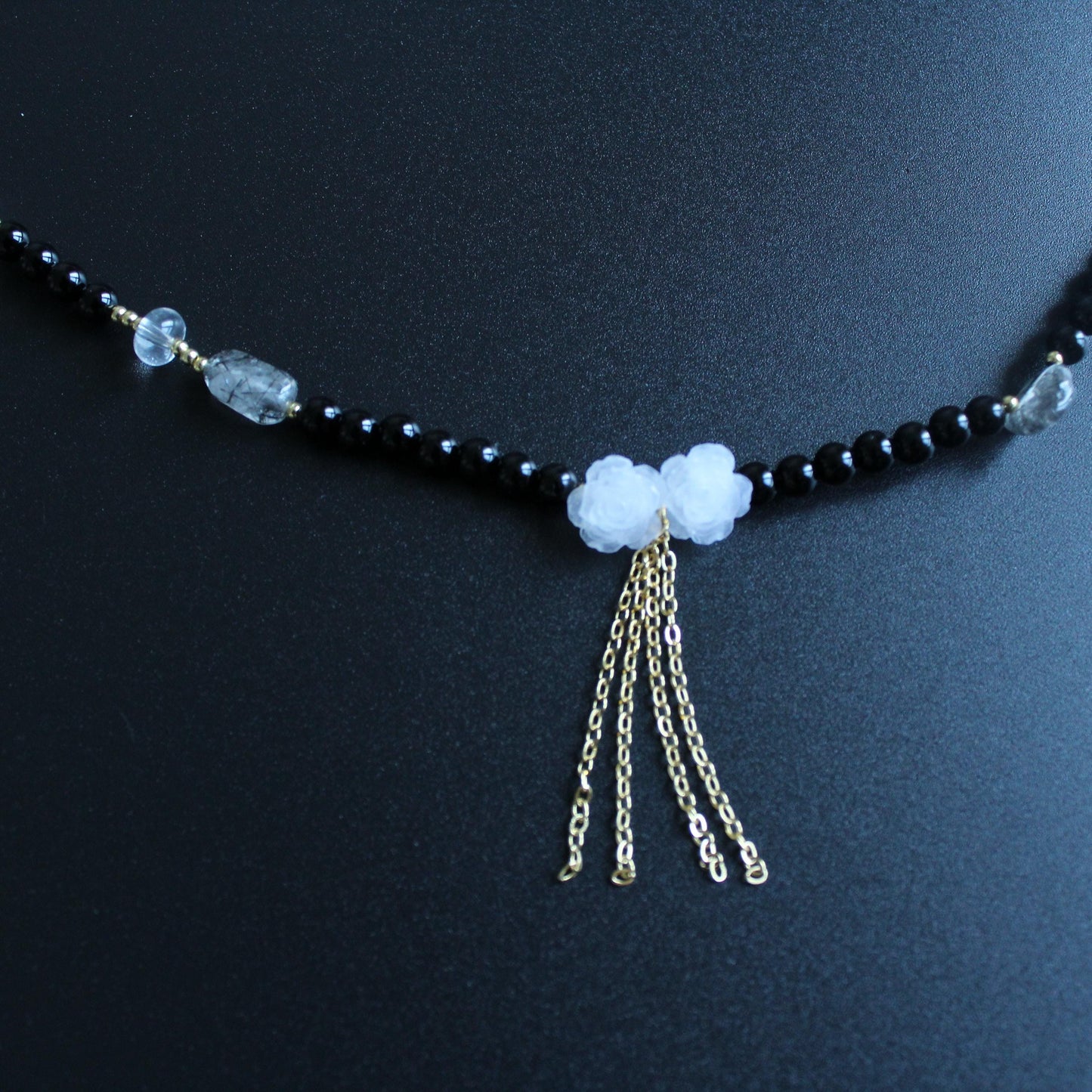 Black Onyx Choker,Black Rutilated Quartz & White Resin Rose Necklace,Gothic Vintage Jewelry,Elegant Floral Pendant,Handmade Gift