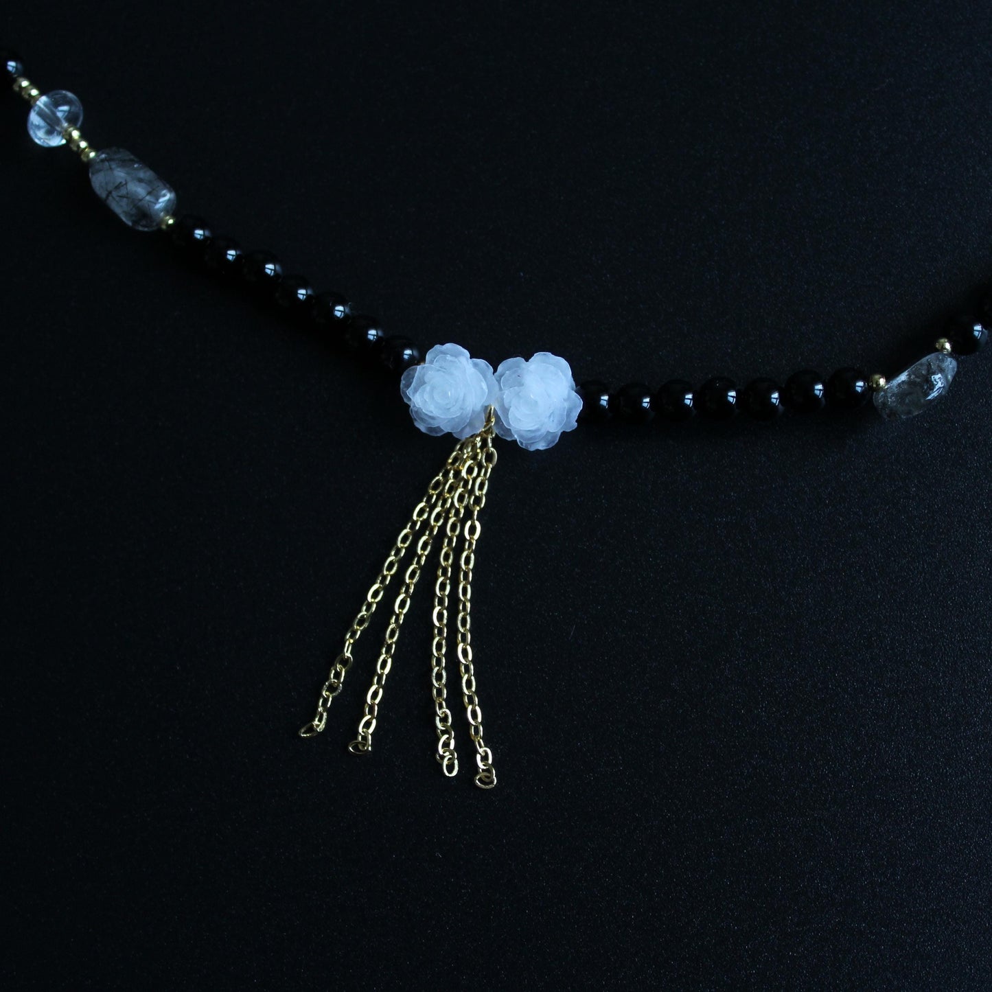 Black Onyx Choker,Black Rutilated Quartz & White Resin Rose Necklace,Gothic Vintage Jewelry,Elegant Floral Pendant,Handmade Gift