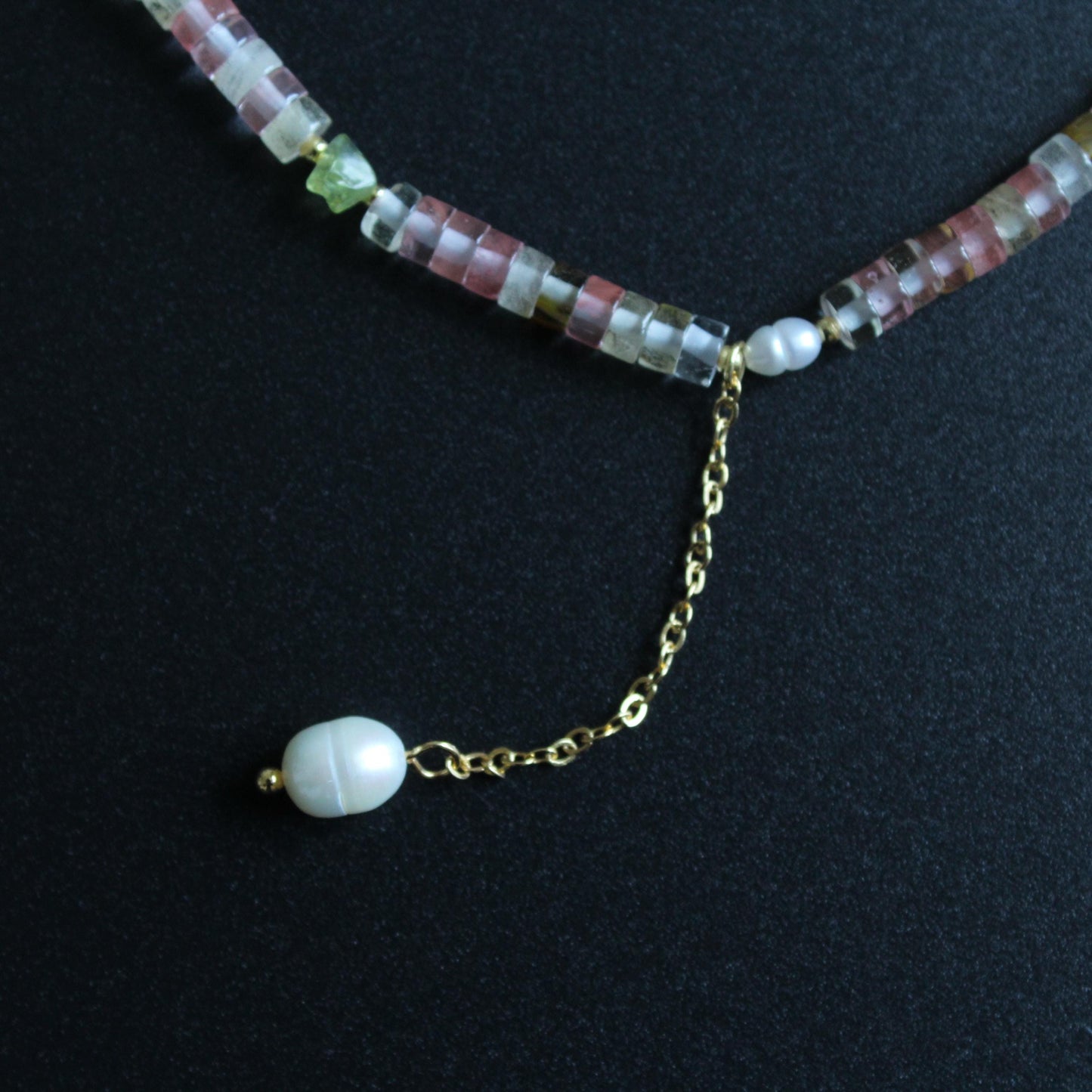 Dainty Peridot Choker,August Birthstone Necklace,natural green gemstone,Genuine Green Gemstone Choker,Gift for her, pearl necklace