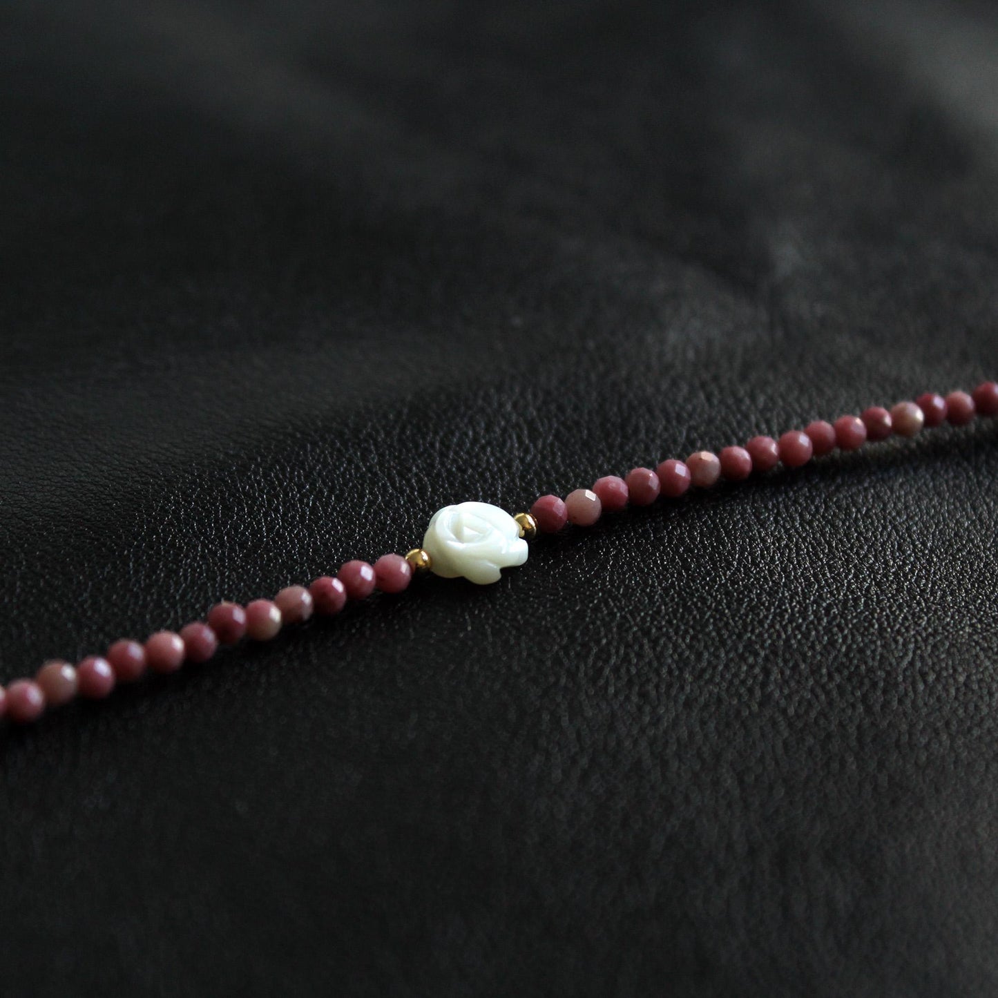 Red Jasper Pearl Necklace|Natural Gemstone Jewelry|Earth Energy & Feminine Elegance|Healing Gift for Her|Boho Crystal Necklace