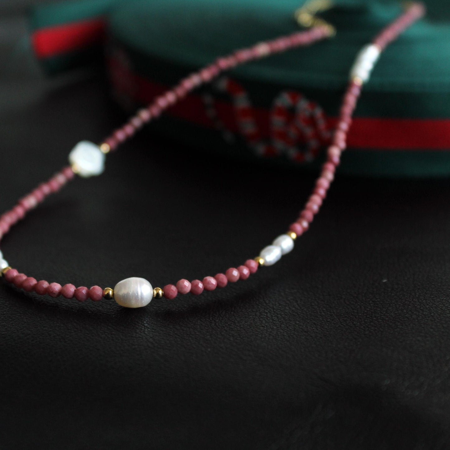 Red Jasper Pearl Necklace|Natural Gemstone Jewelry|Earth Energy & Feminine Elegance|Healing Gift for Her|Boho Crystal Necklace