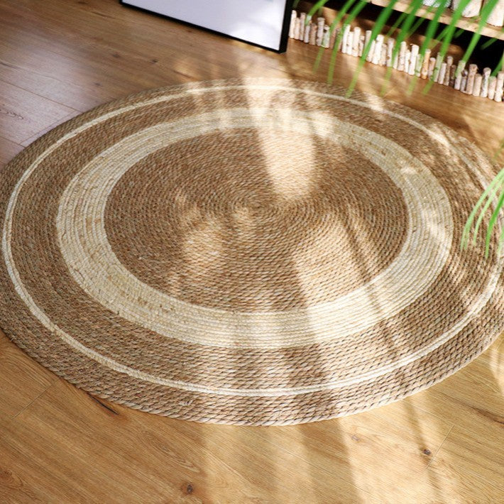 Round Rattan Cat Scratching Mat |   Natural Wood Tone Floor Rug |   Handwoven Tatami Carpet |   Bedside Bay Window Grass-Weave Mat for Cats