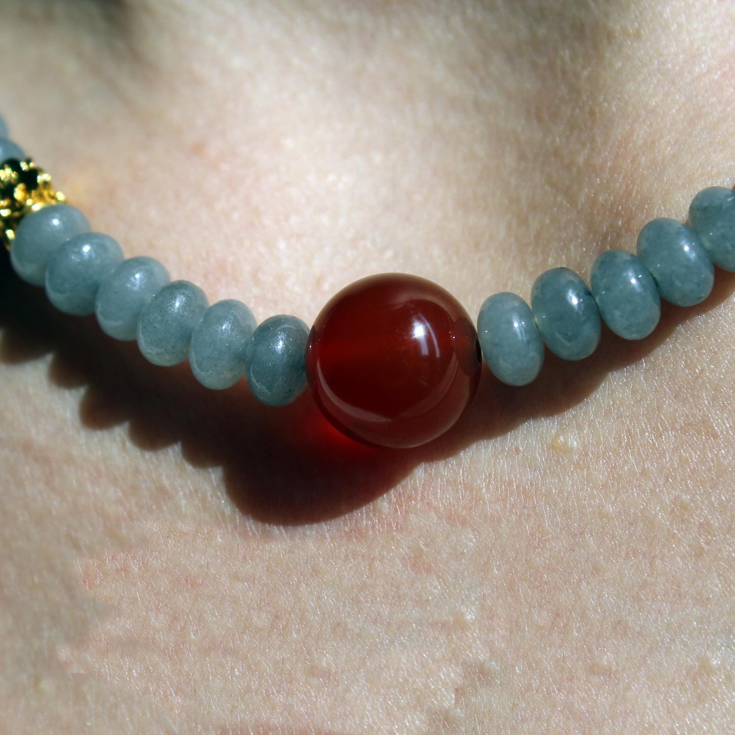 Red Agate Gray White Jade Necklace，Gemstone Pendant Jewelry，Elegant Handmade Gift，Natural Stone Necklace,Gift，Choker，