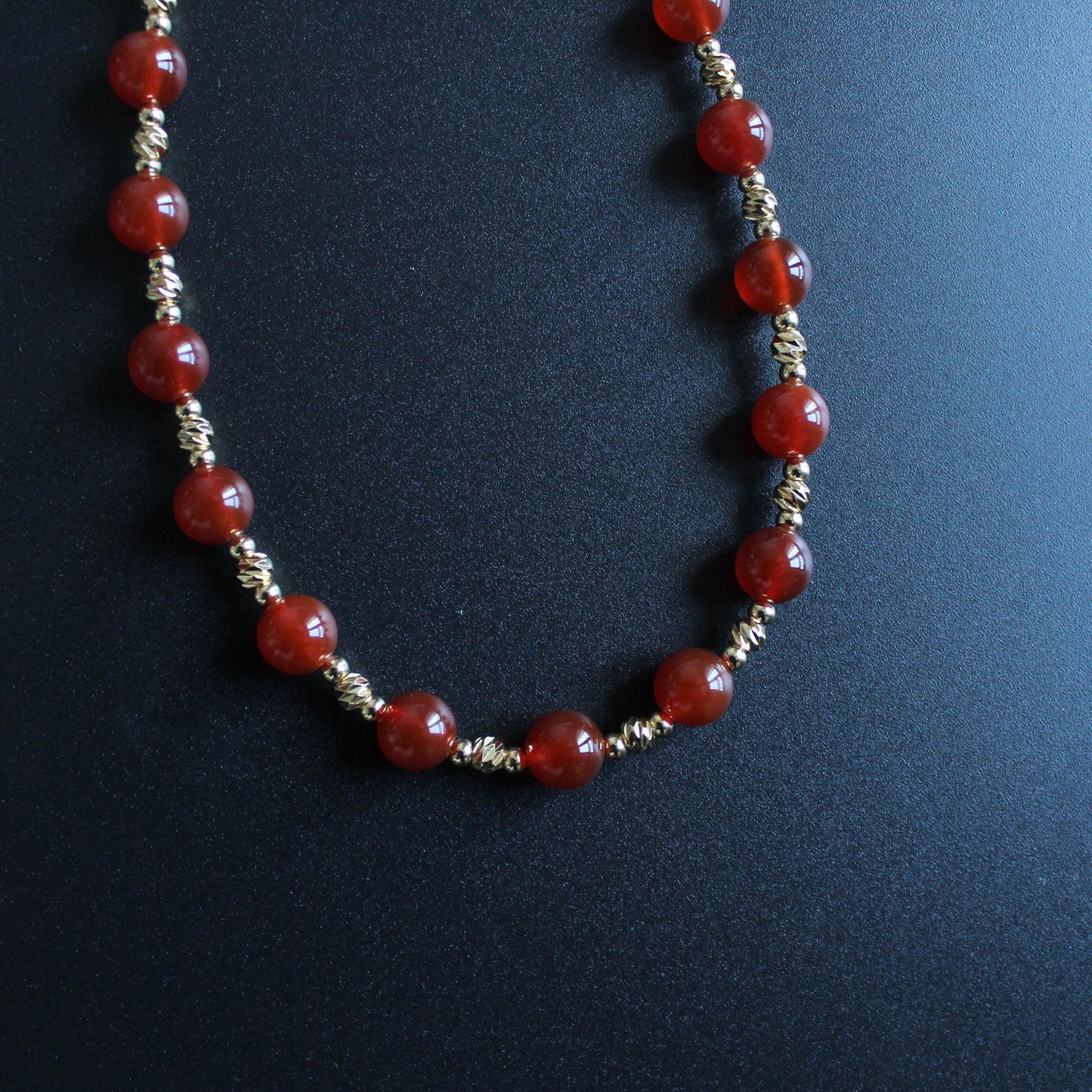 Red agate necklace,Healing Crystal,Red Necklace, Coral Necklace, Red Gemstone Necklace, Statement Red Stone Jewelry,Gift for Her,