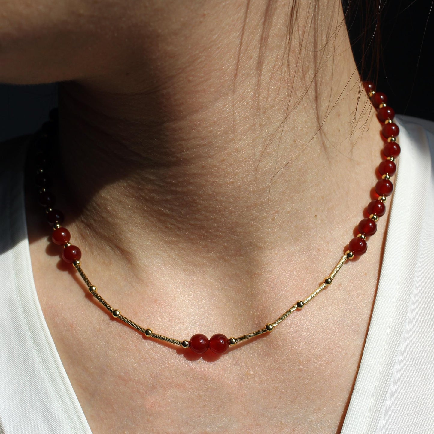 Red Agate Necklace｜Natural Crystal Jewelry for Women｜Grounding & Protection Stone｜Healing Gemstone Gift｜Root Chakra Pendant