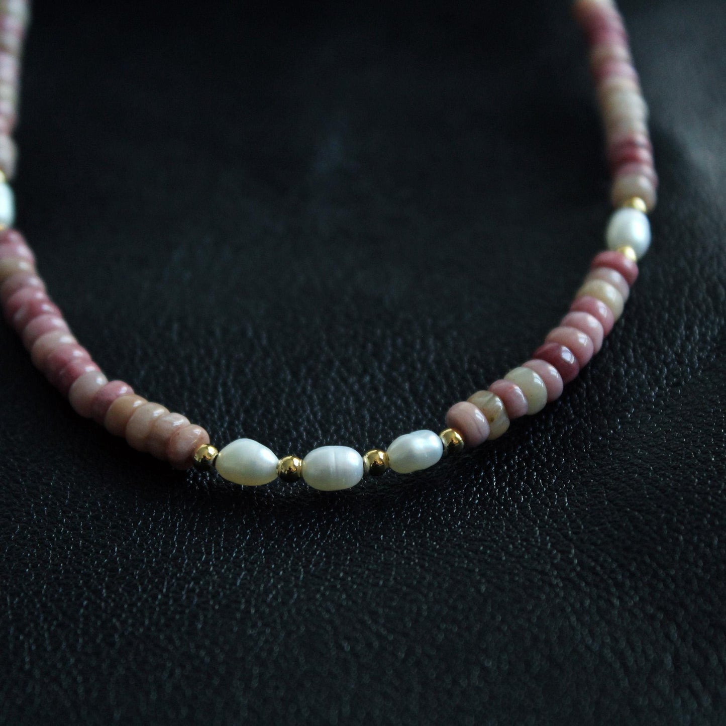 Pink necklace ,Pearl Necklace, Handmade Jewelry, Gift for Her,Choker,Aventurine Healing Necklace,Natural Raw Crystal Choker Necklace